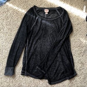 Charcoal waffle long-sleeve